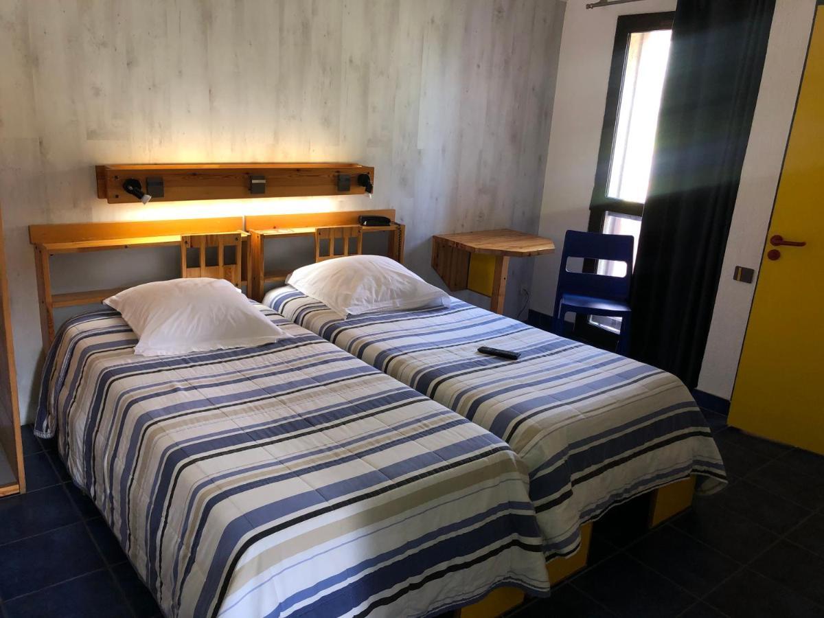 Отель Le Relais D'Etagnac Экстерьер фото